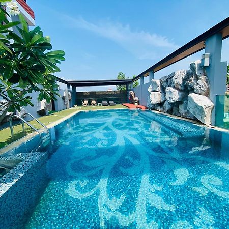 Le Vernissage By Goad Avadhess Hospitality Pattaya Exterior photo